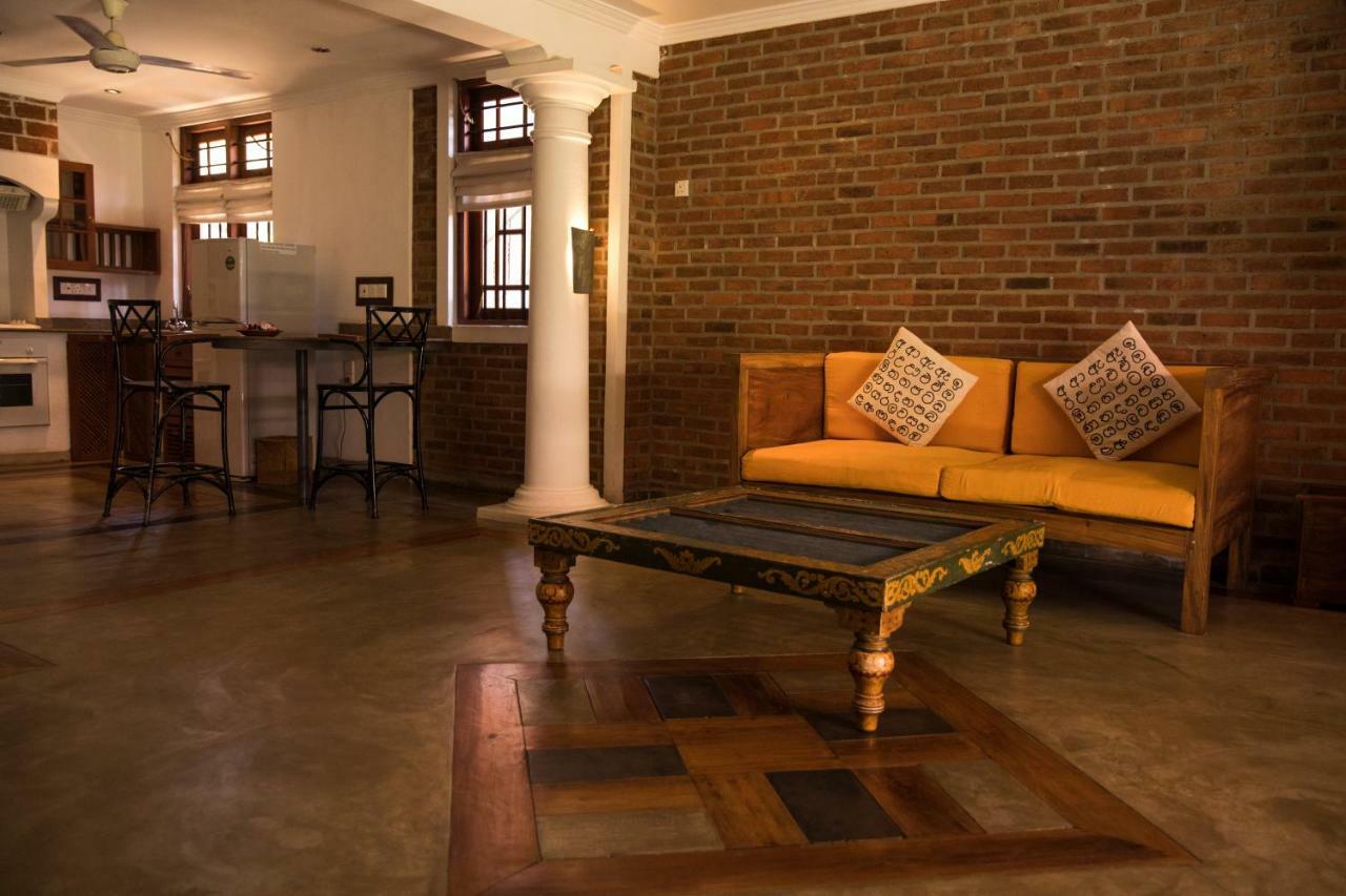 Villa Araliya Negombo Exterior photo