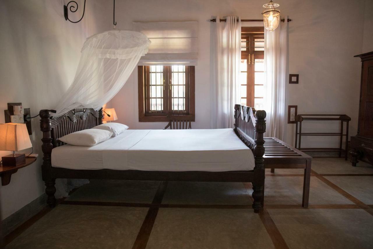 Villa Araliya Negombo Exterior photo