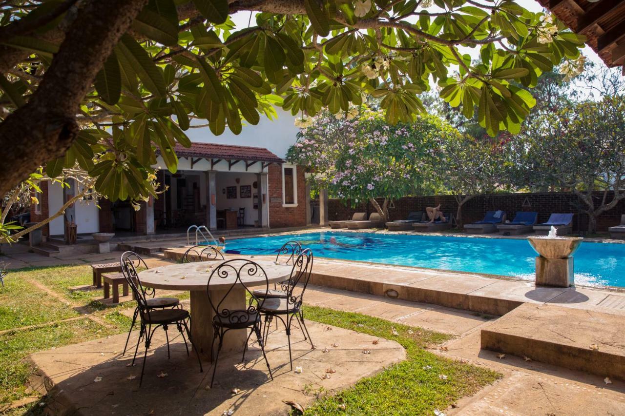 Villa Araliya Negombo Exterior photo